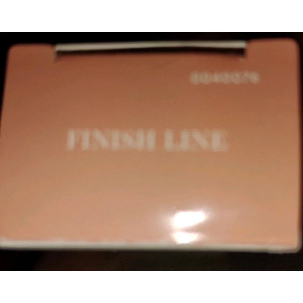 Laura Geller Treat-N-Go Tinted Lip Oil (Shade: Finish Line) 0.13oz / 3.8ml‎ New